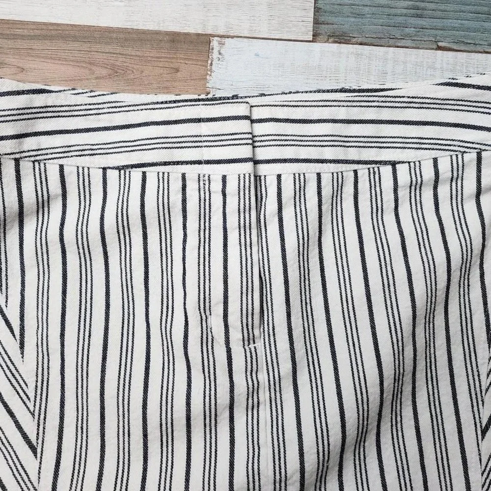 Express‎ Striped Pencil Skirt Navy White Cotton Size 3/4 Office Career Casual